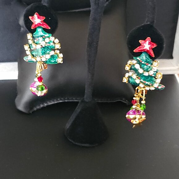 Vintage Lunch at the Ritz LATR Christmas Tree Earrings Post Backs - Picture 6 of 9